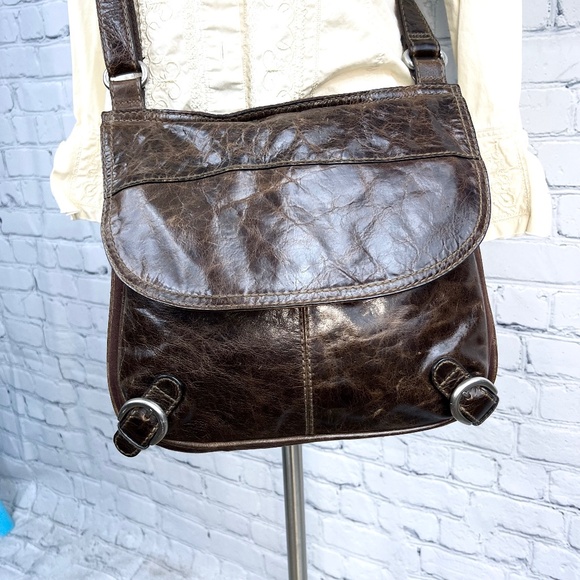 Fossil Handbags - |•FOSSIL•| Awesome Brown Distressed Leather Crossbody Bag